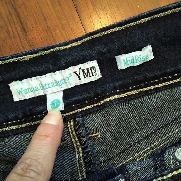 Dark wash cropped jeans - Picture 4 of 4